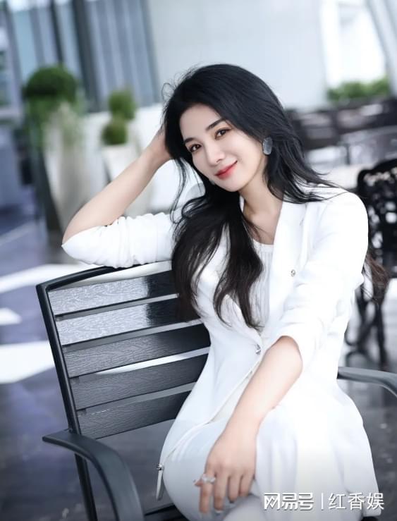 0位女明星谁才是你心目中的女神？九游会登录j9入口来自上海的1(图4)