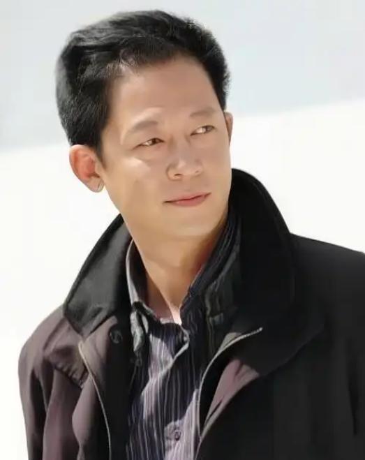 位明星的经历就明白有时候记者挨得不冤九游会网址是多少朱婷不是个例看了这四(图9)
