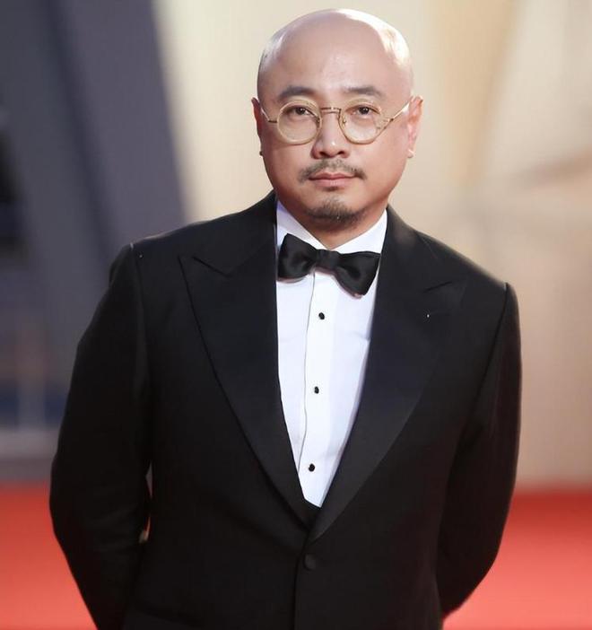 位明星的经历就明白有时候记者挨得不冤九游会网址是多少朱婷不是个例看了这四(图19)